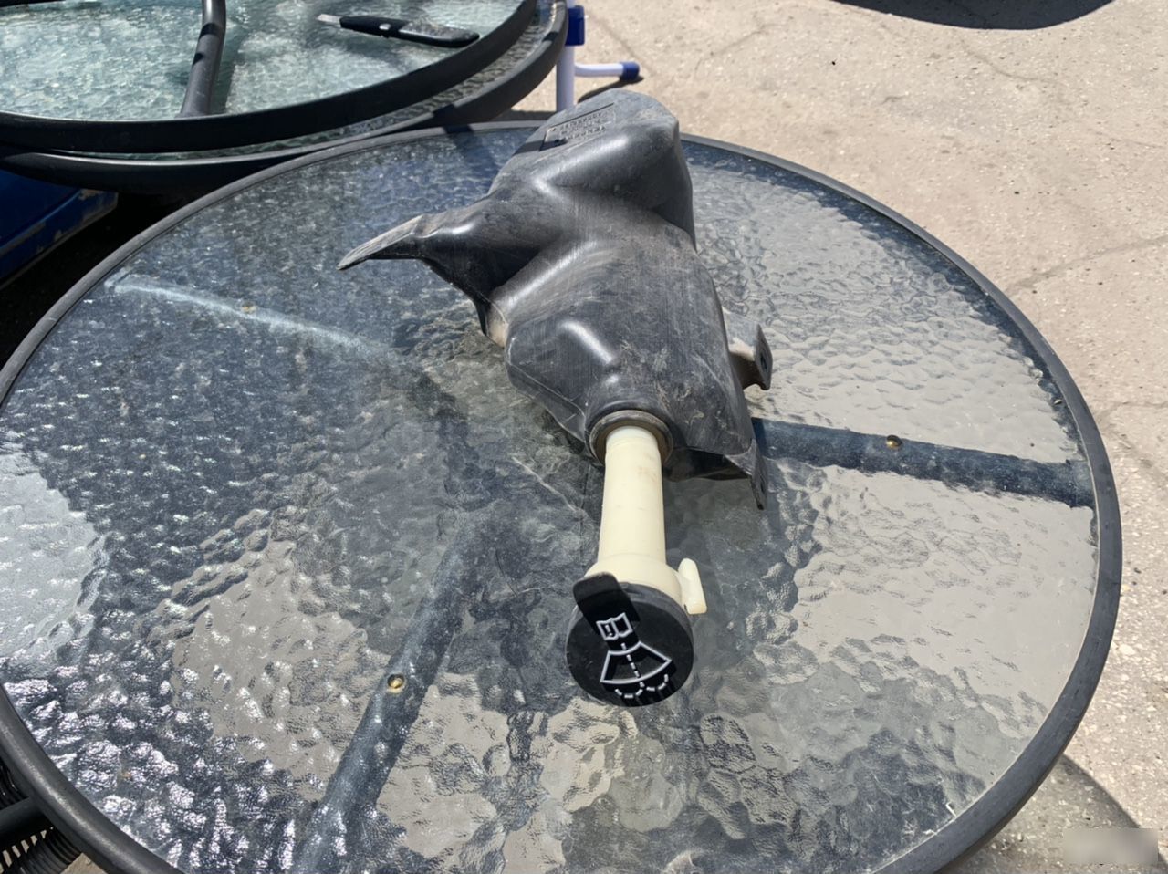 Бачок омывателя