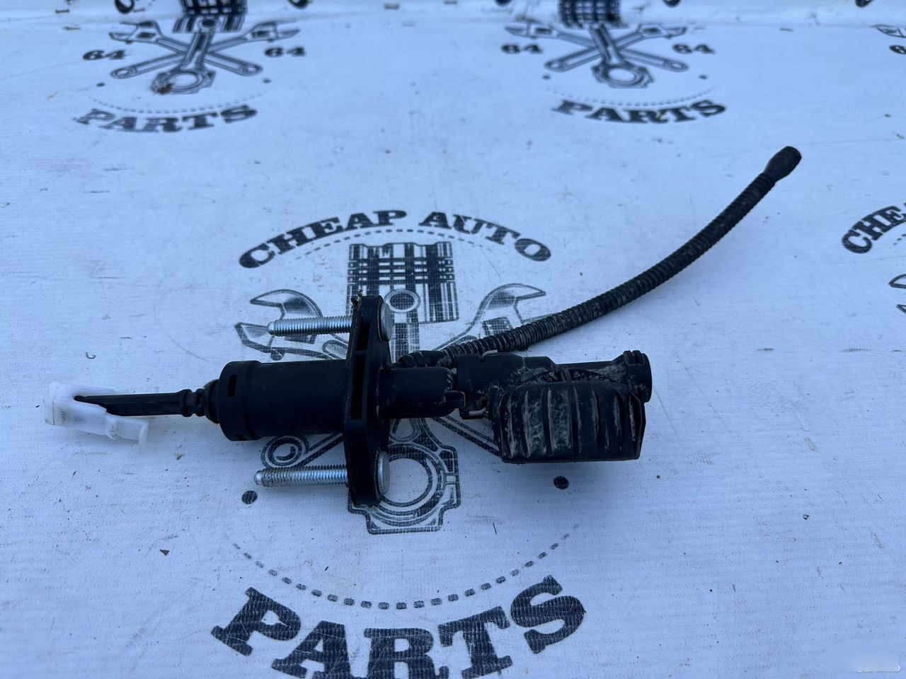 Главный цилиндр сцепления - Фото 2