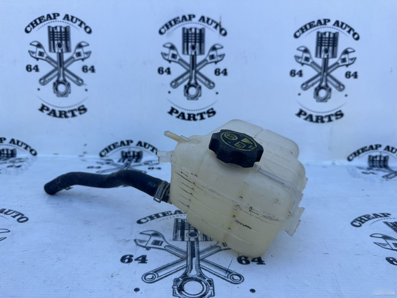 Расширительный бачок - Фото 2