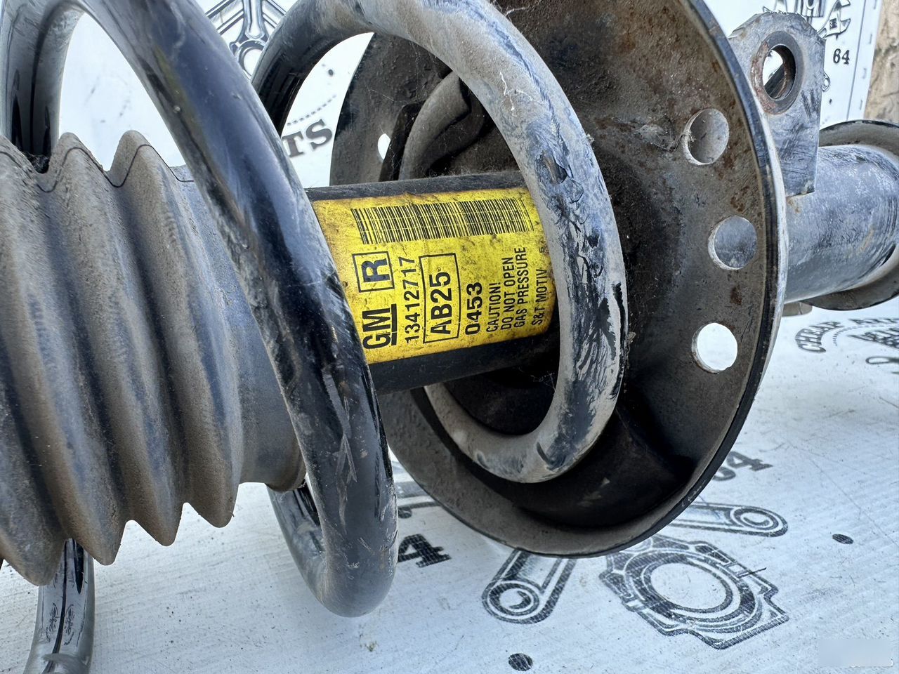 Стойка амортизатора - Фото 2