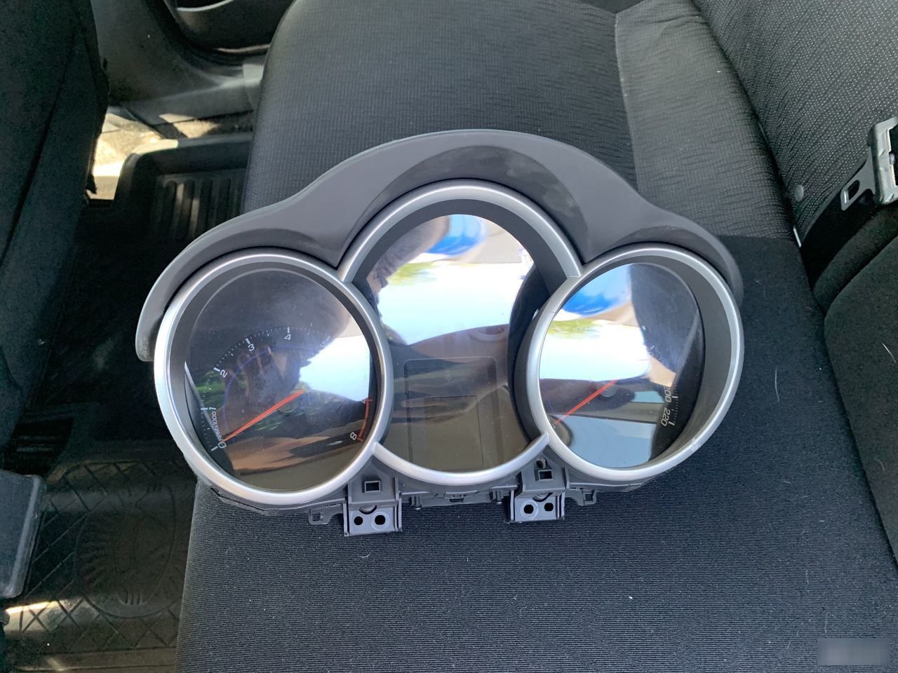 Панель приборов