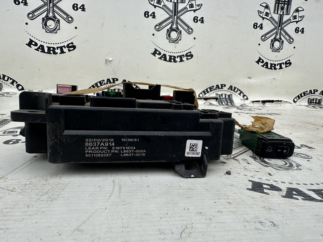 Блок предохранителей - Фото 2