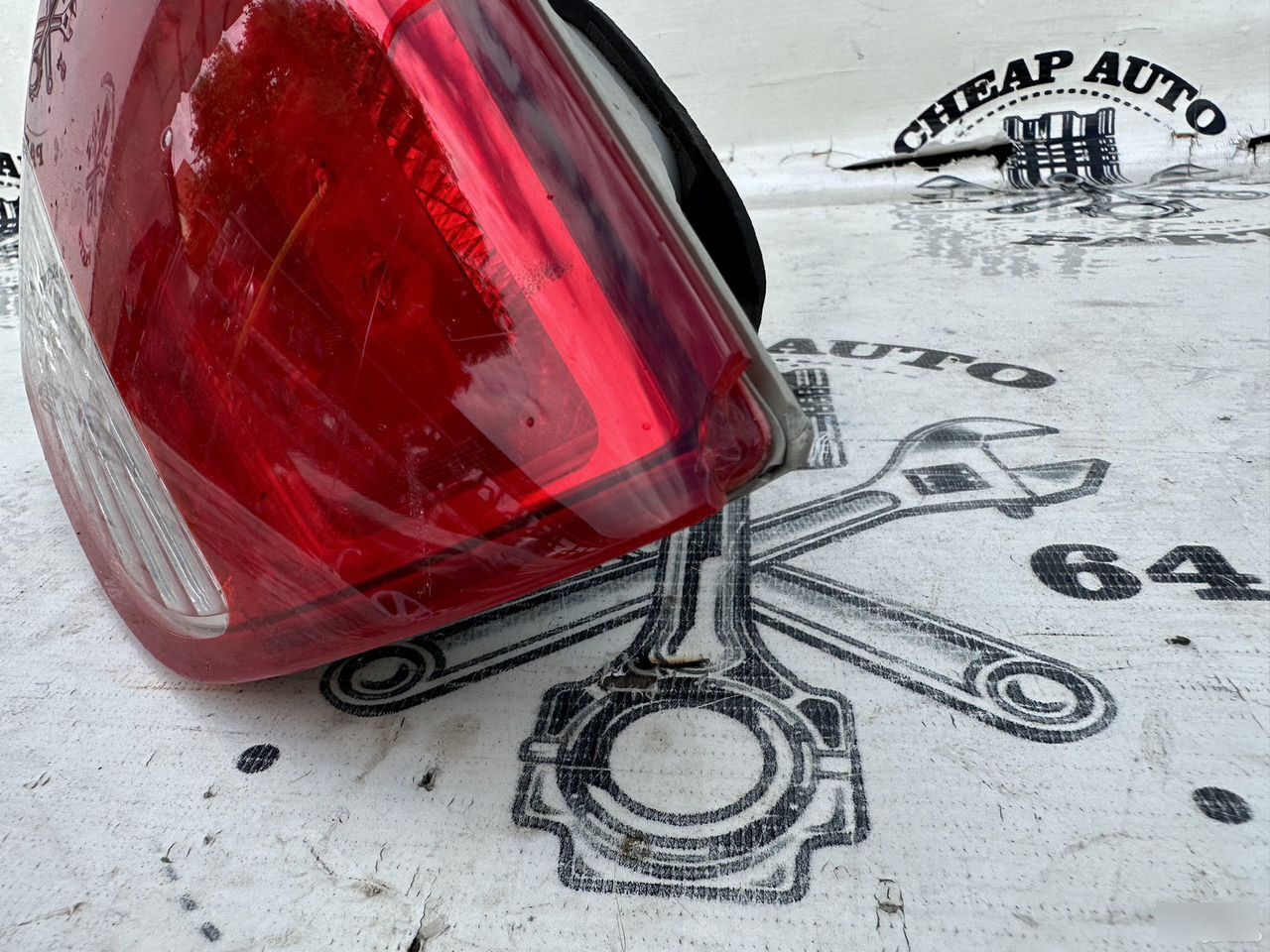 Фонарь крышки багажника - Фото 4