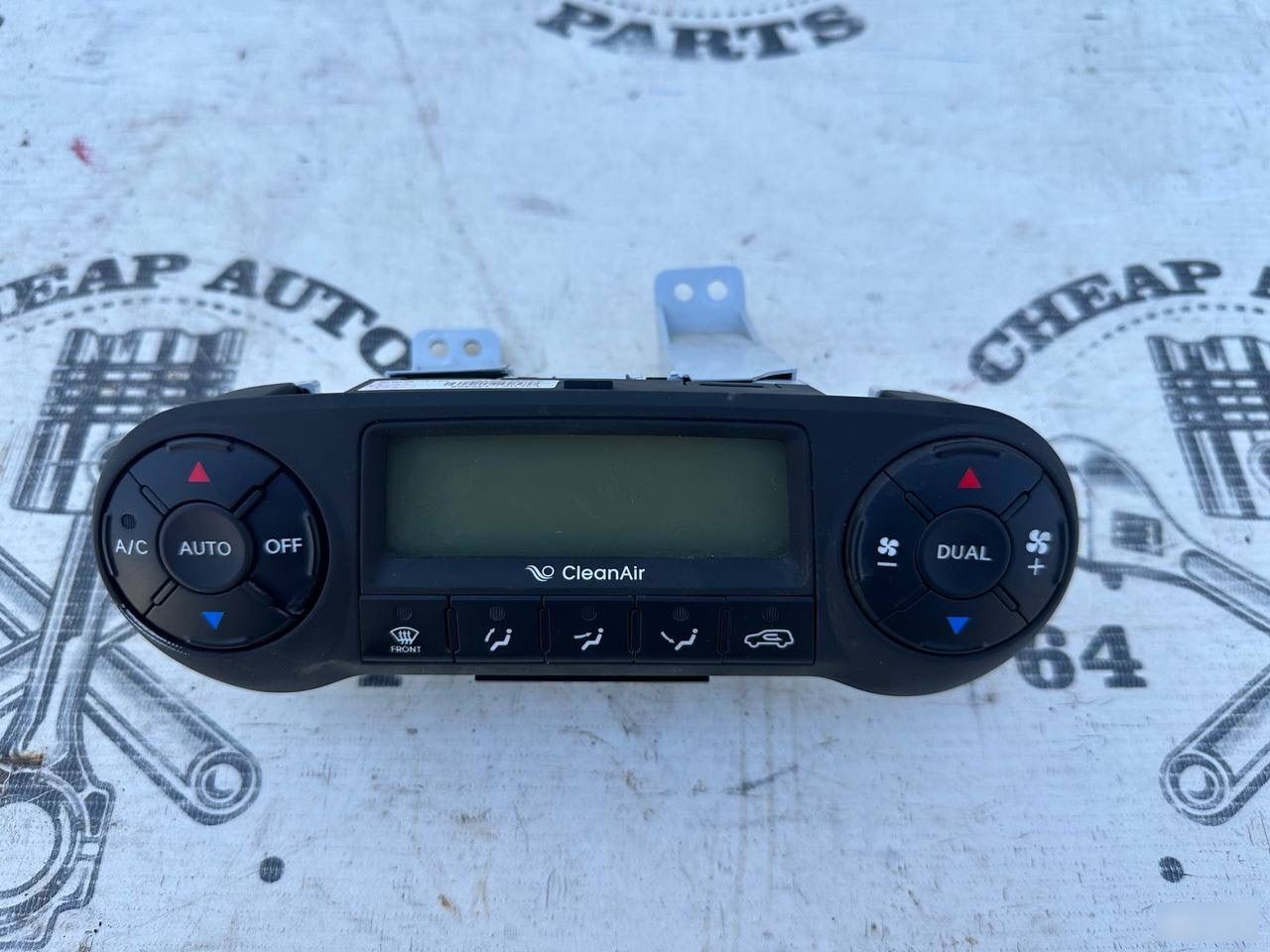 Блок управления климат- контролем