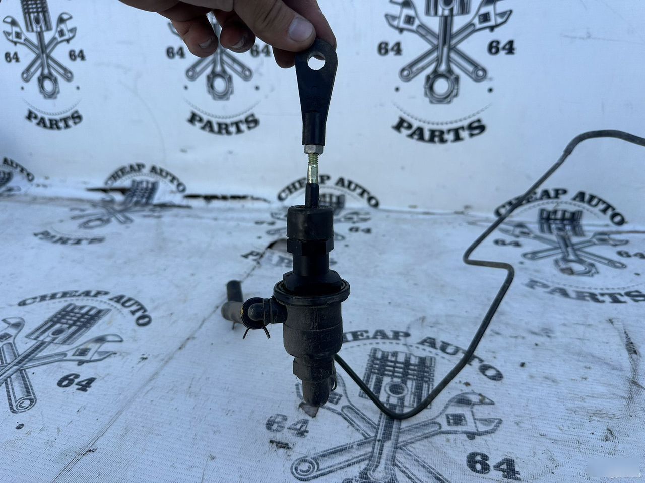 Главный цилиндр сцепления