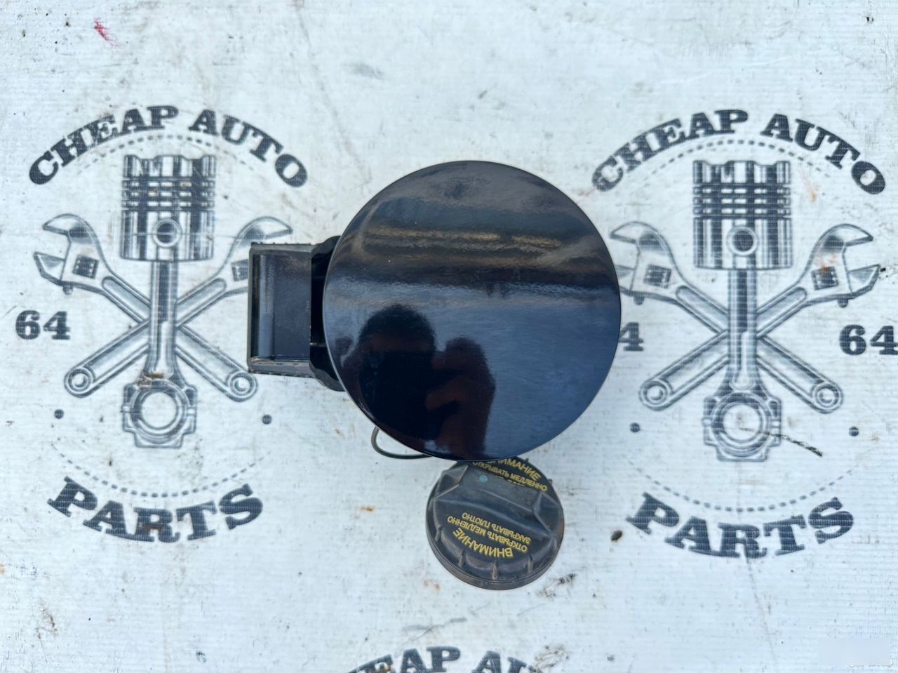 Лючок бензобака