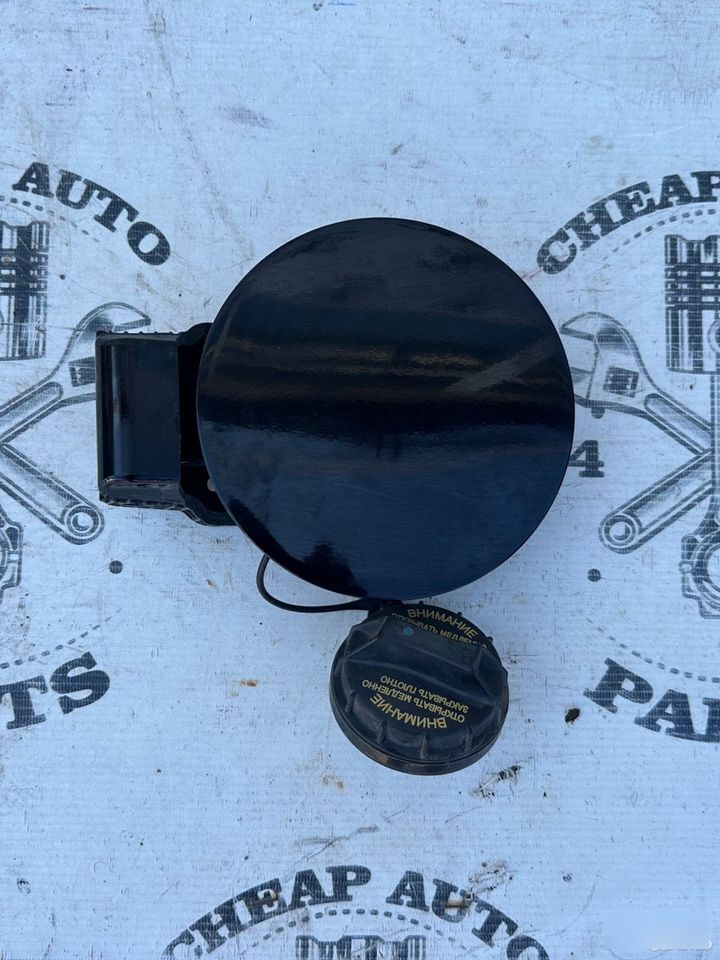 Лючок бензобака - Фото 3