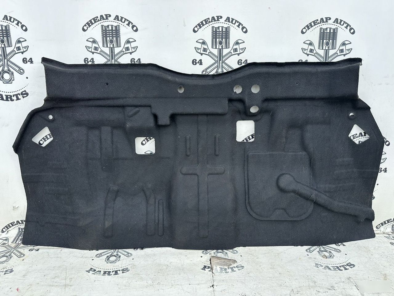 Покрытие напольное ковролин