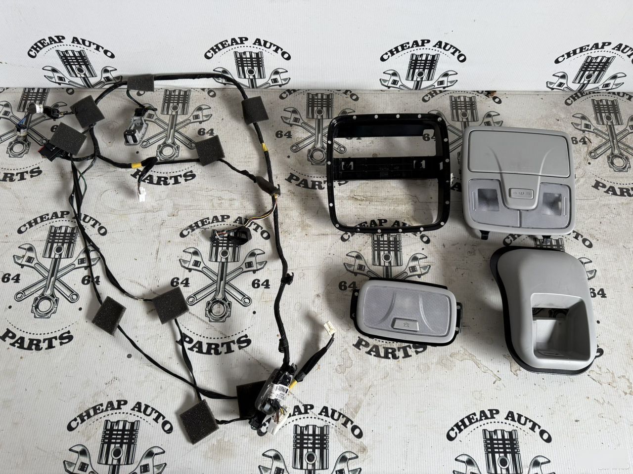 Центральный плафон с подочечником - Фото 2