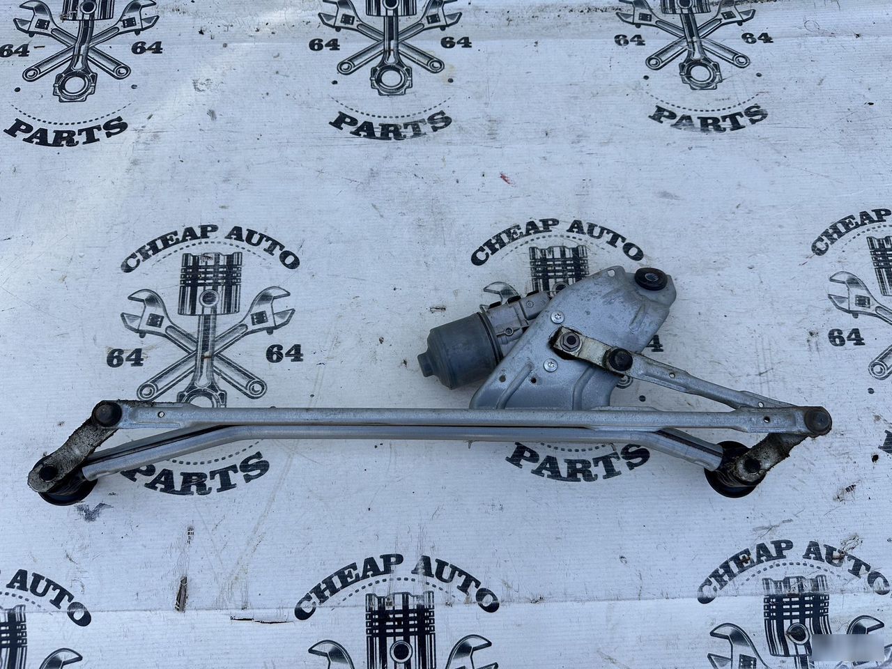 Трапеция стеклоочестителя