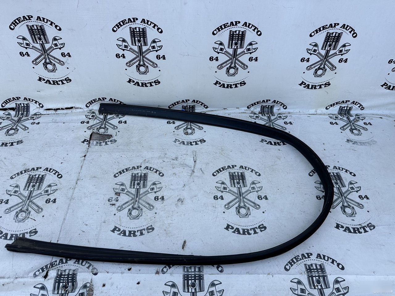 Уплотнитель двери