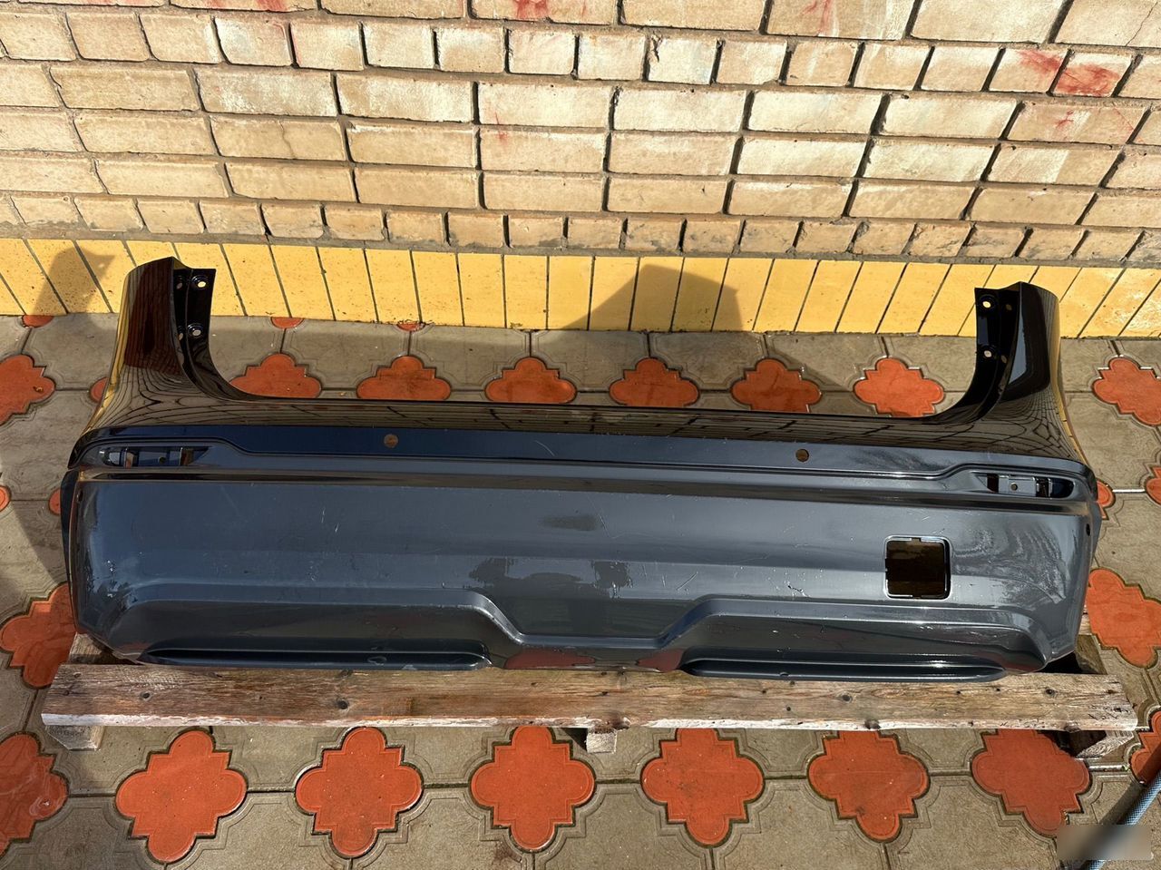 Бампер под парктроники - Фото 2