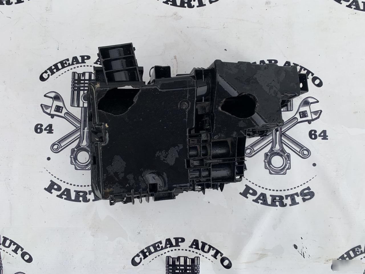 Кожух блока предохранителей - Фото 5