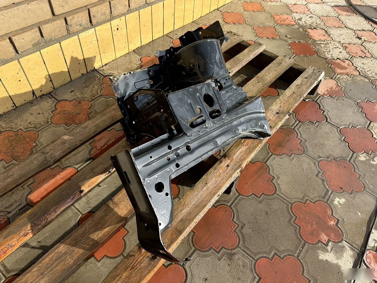 Лонжерон - Фото 3