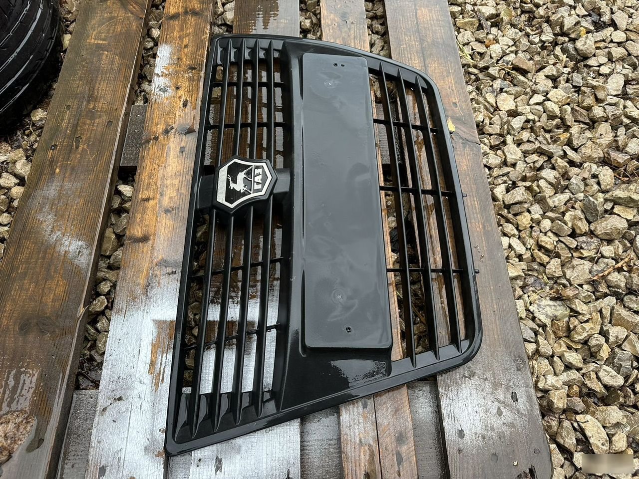 Решетка радиатора