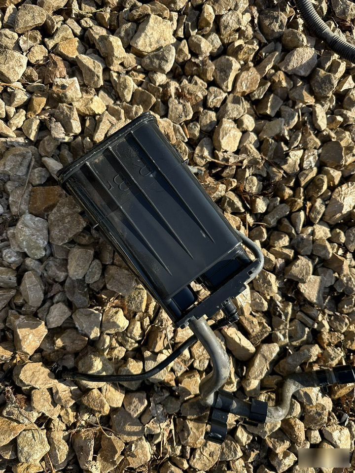 Угольный фильтр бензобака - Фото 4