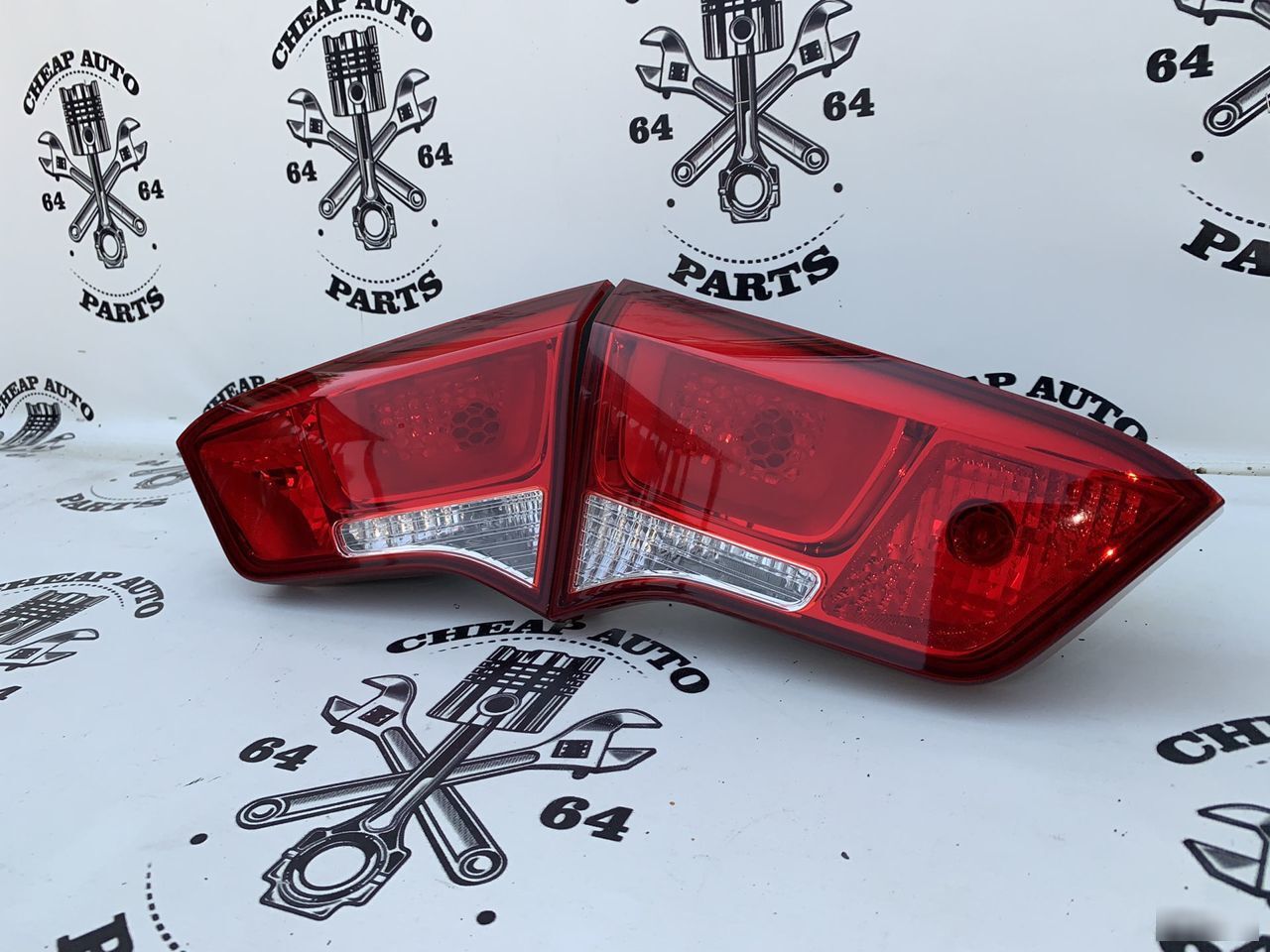 Фонари крышки багажника - Фото 3