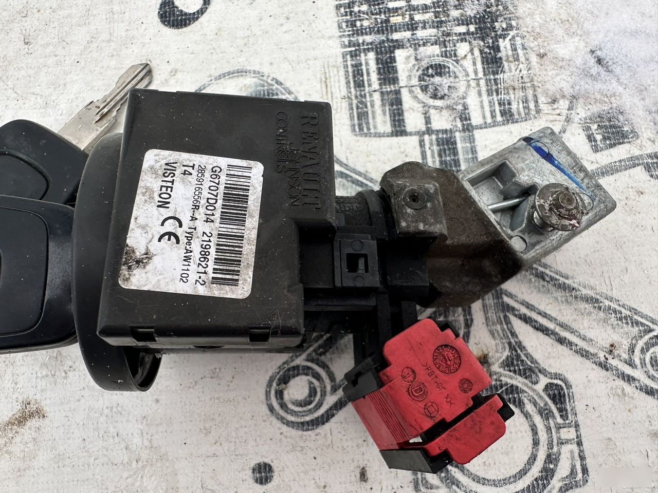 Замок зажигания с ключами - Фото 3