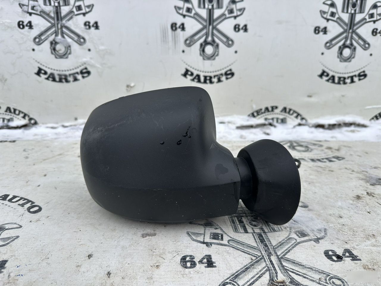 Зеркало заднего вида