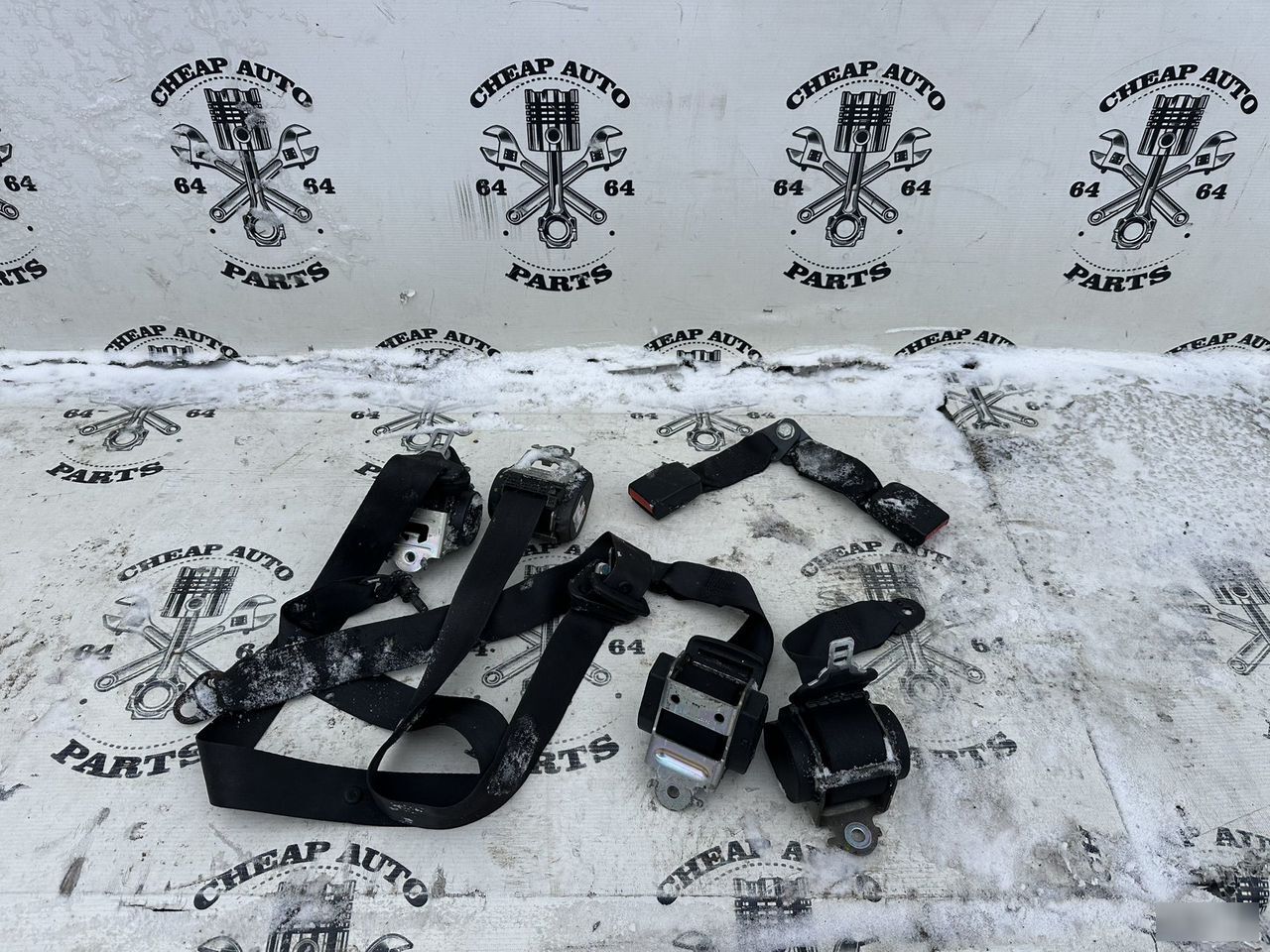 Ремни безопасности