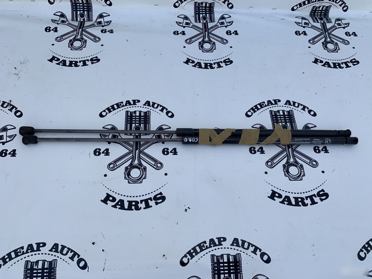 Амортизатор капота