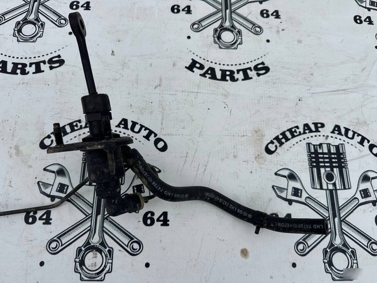 Главный цилиндр сцепления - Фото 2