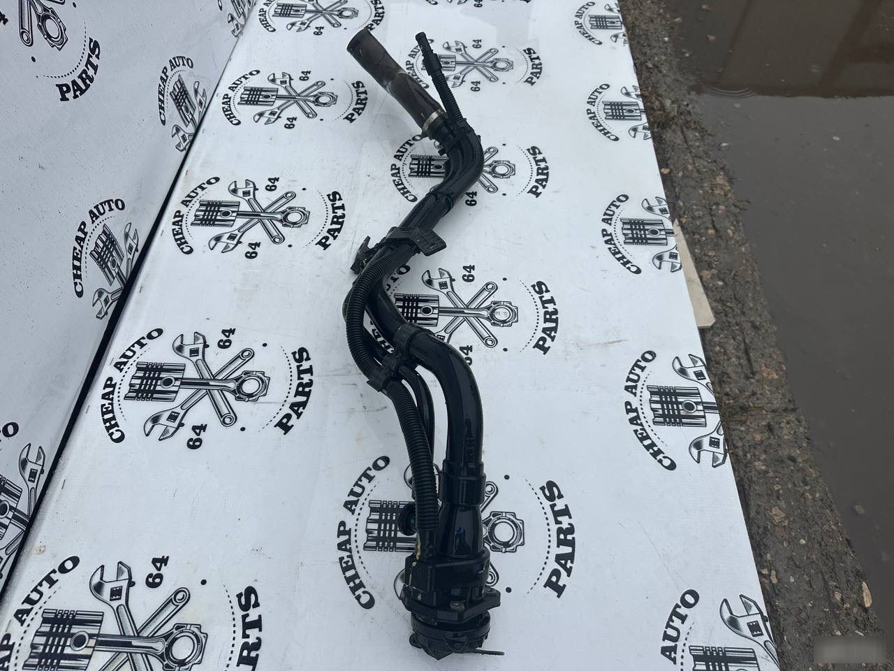 Горловина топливного бака - Фото 5