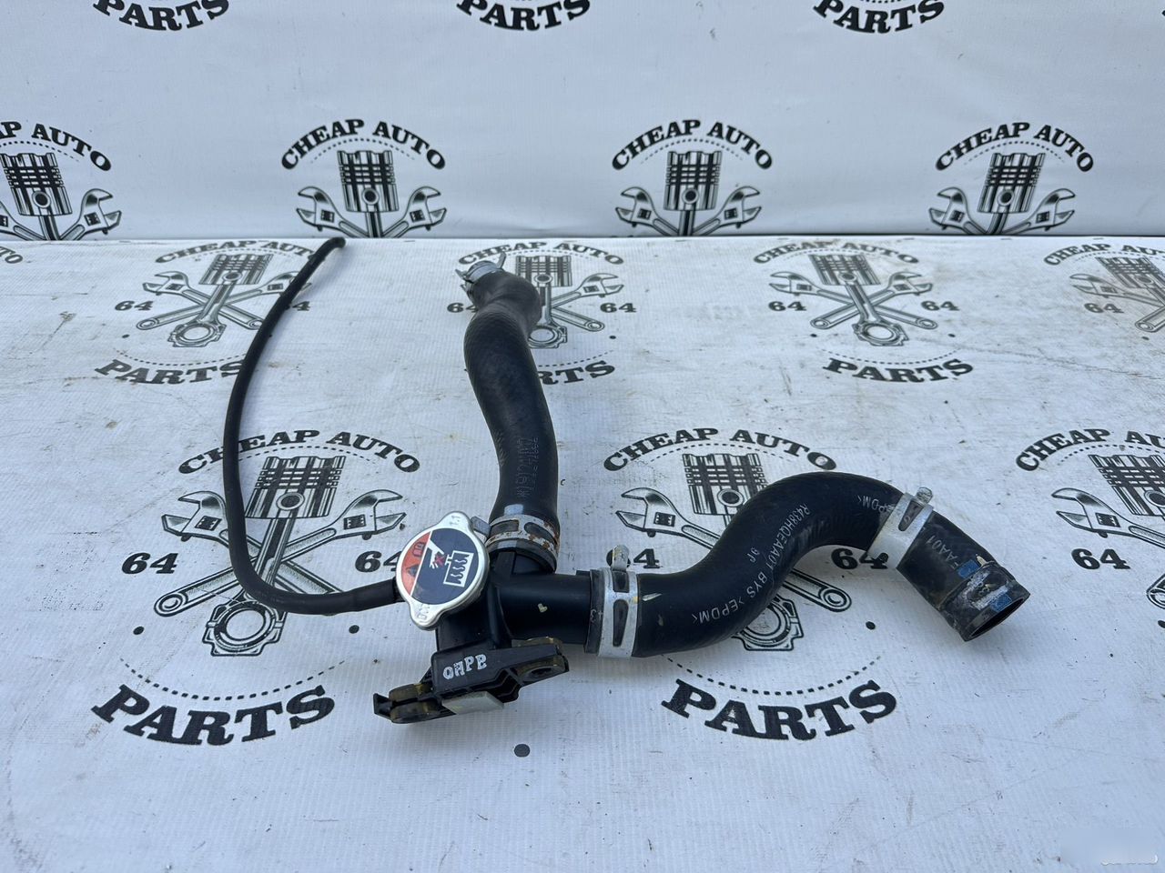 Заливная горловина радиатора