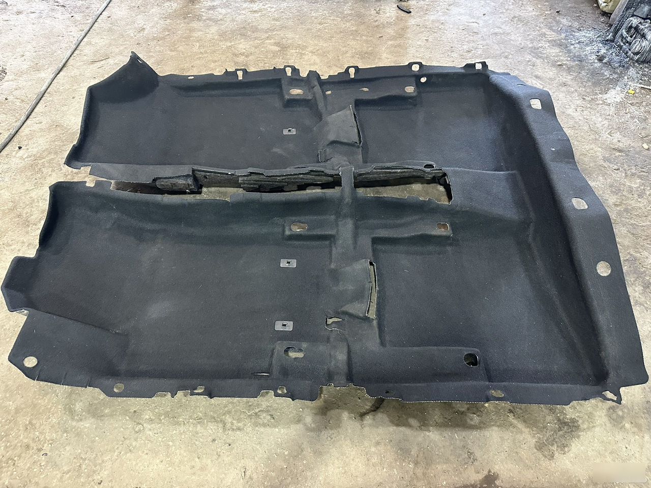 Ковролин салона