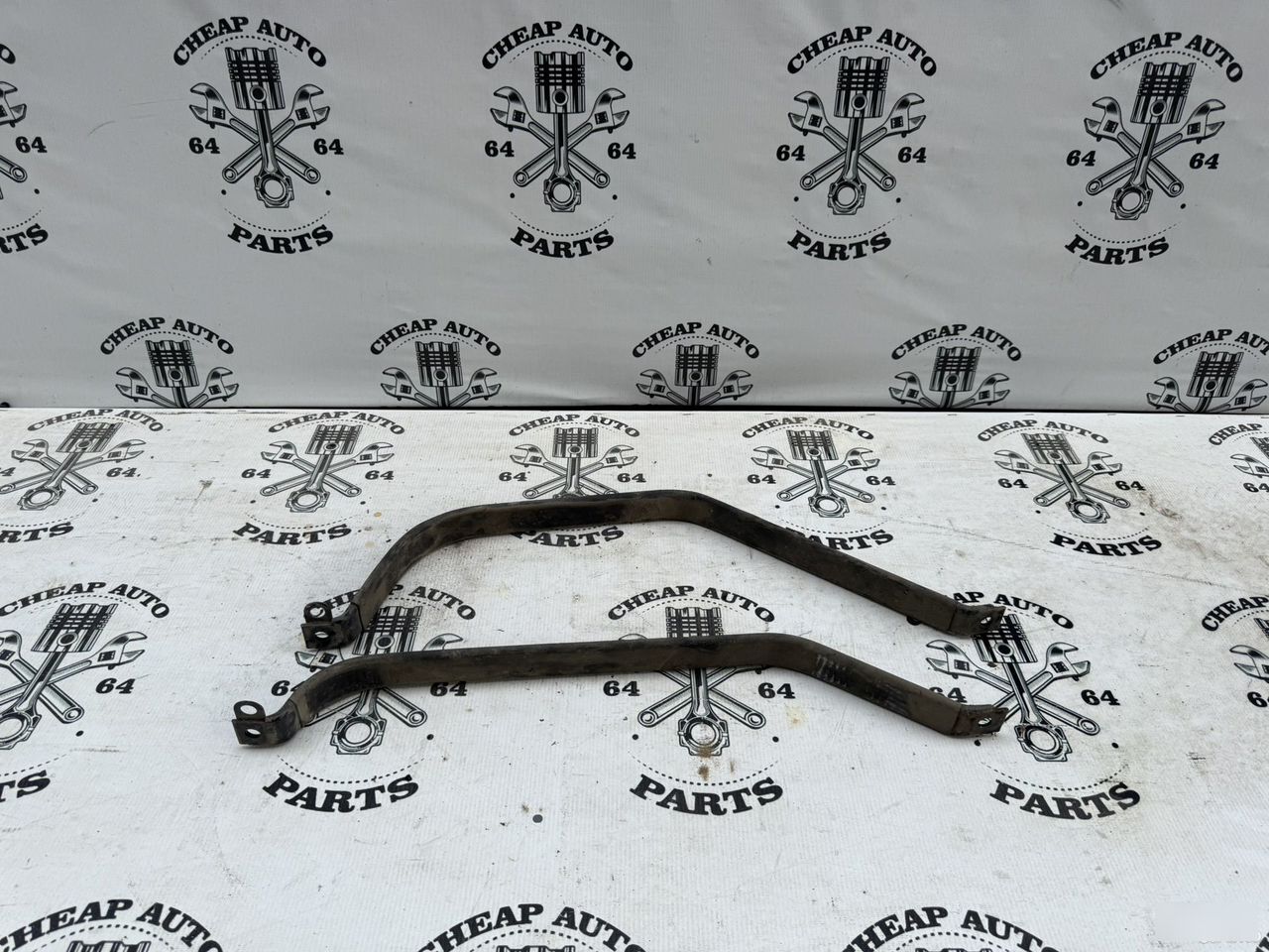 Крепление бензобака