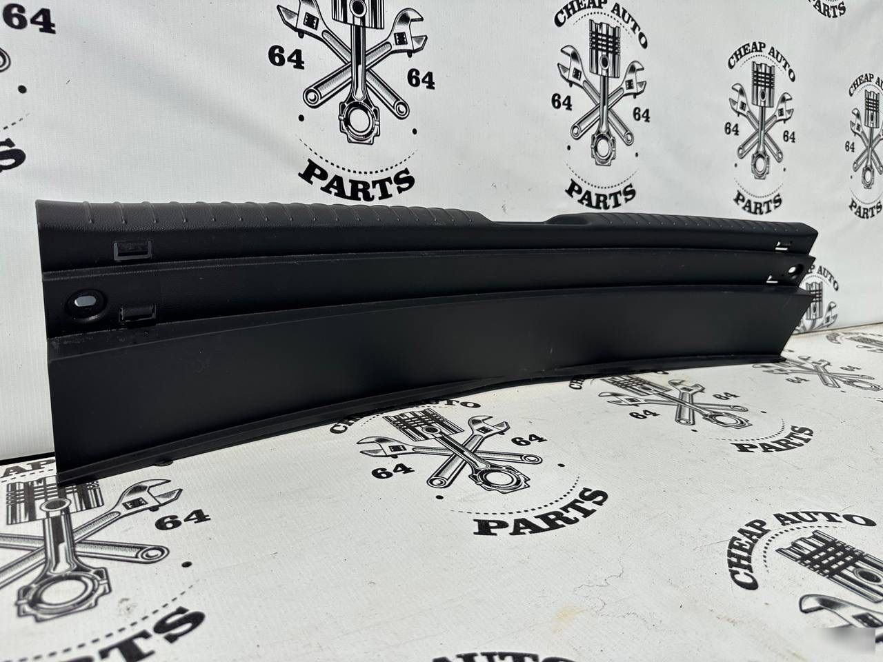 Накладка замка багажника - Фото 4