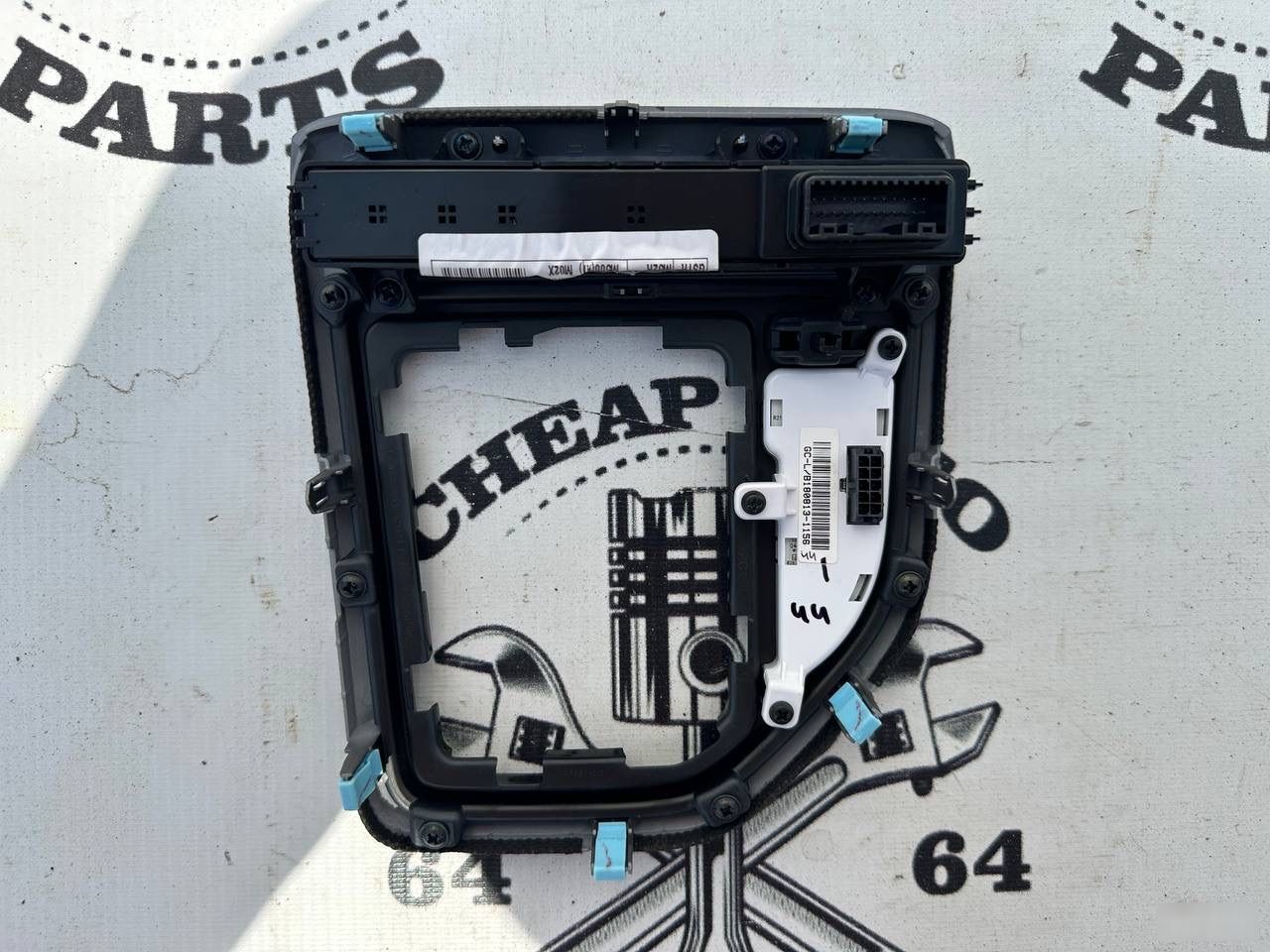 Накладка центральной консоли - Фото 5