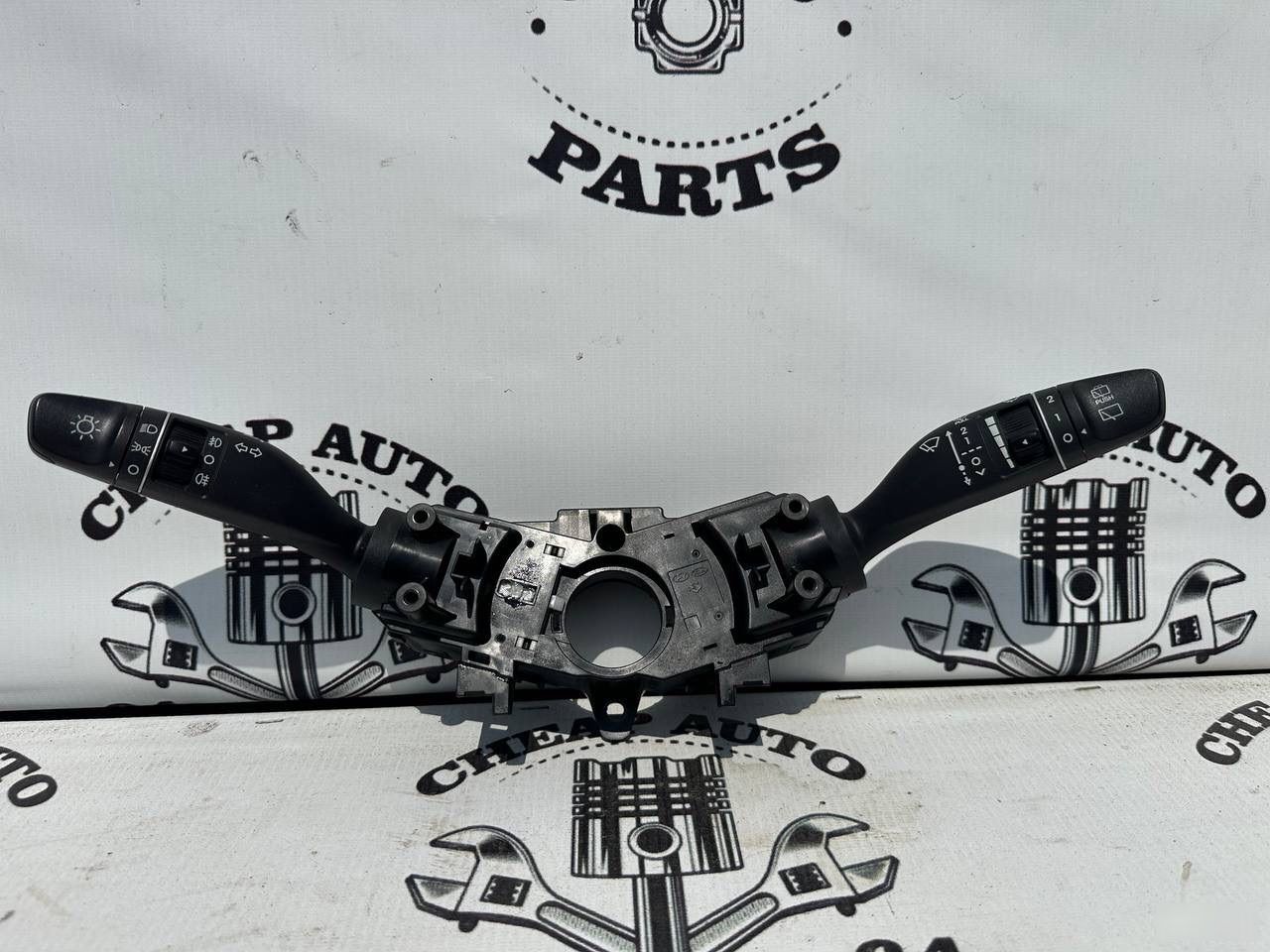 Подрулевой переключатель - Фото 2