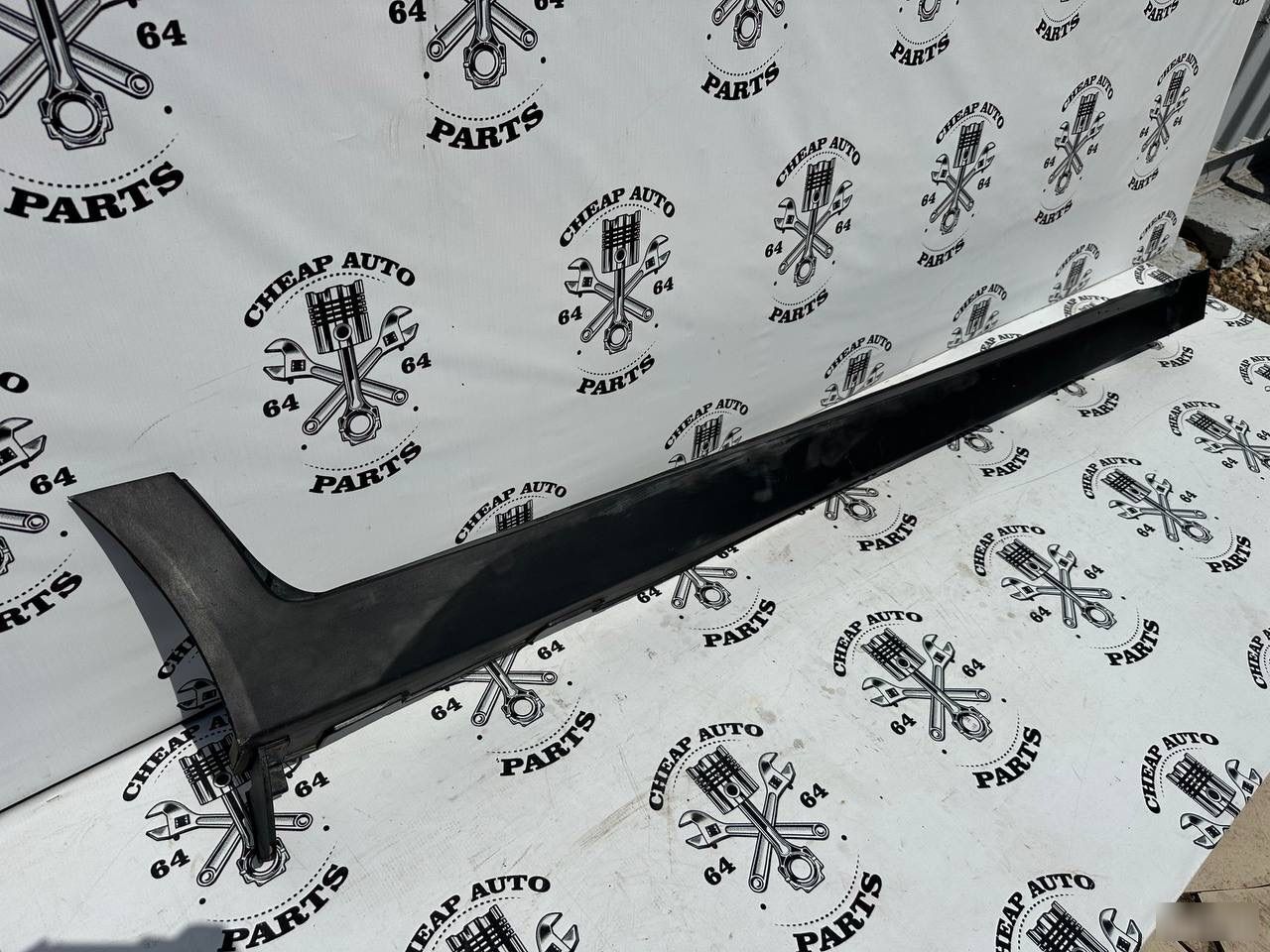 Порог нижний