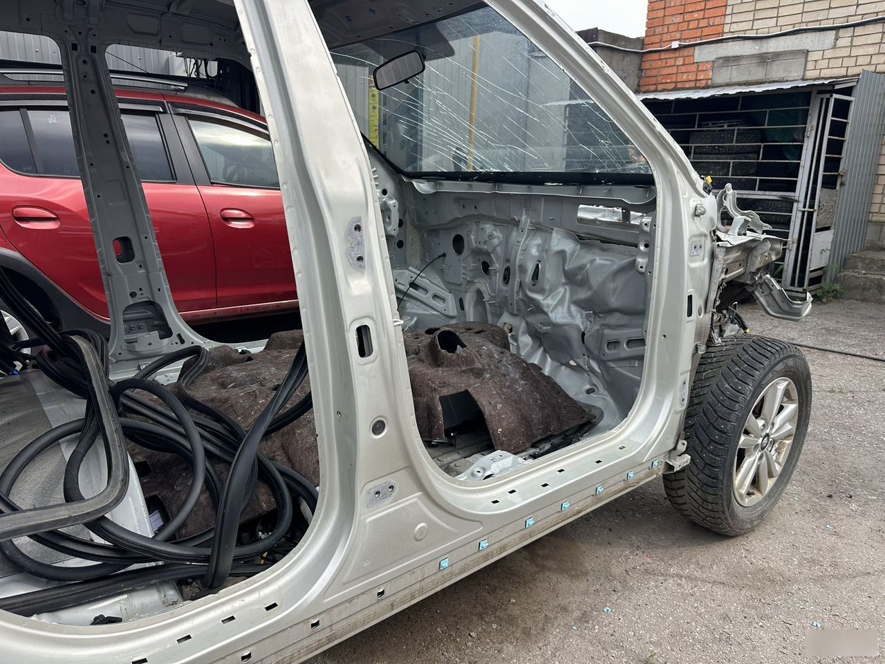 Порог со средней стойкой - Фото 2