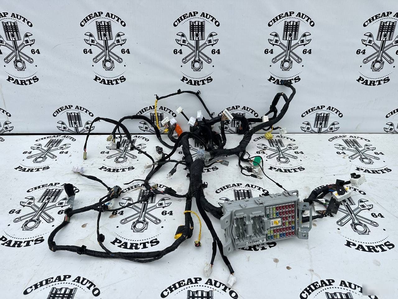 Проводка подпанельная