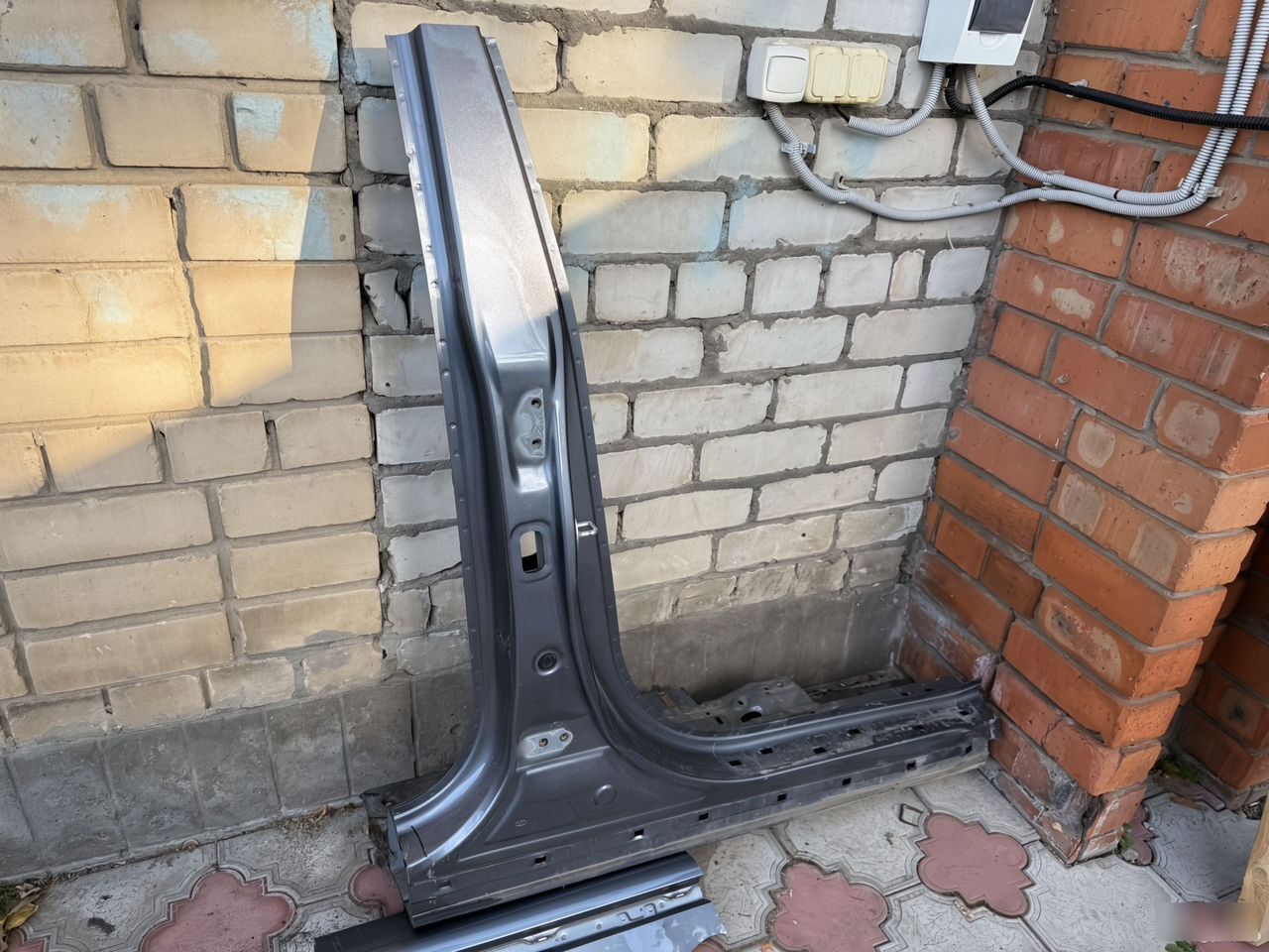 Средняя стойка с порогом - Фото 2