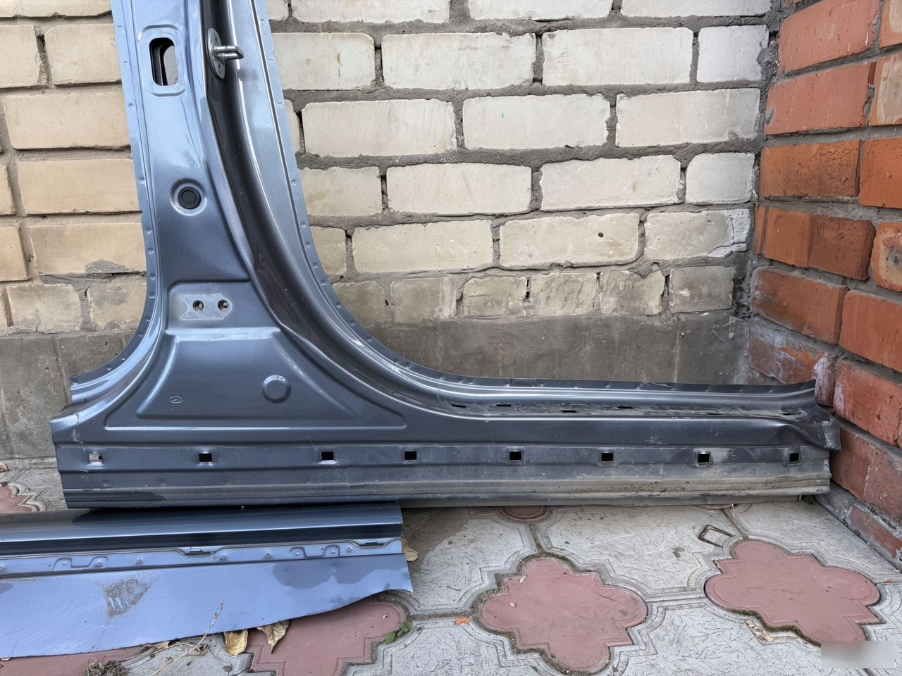 Средняя стойка с порогом - Фото 3