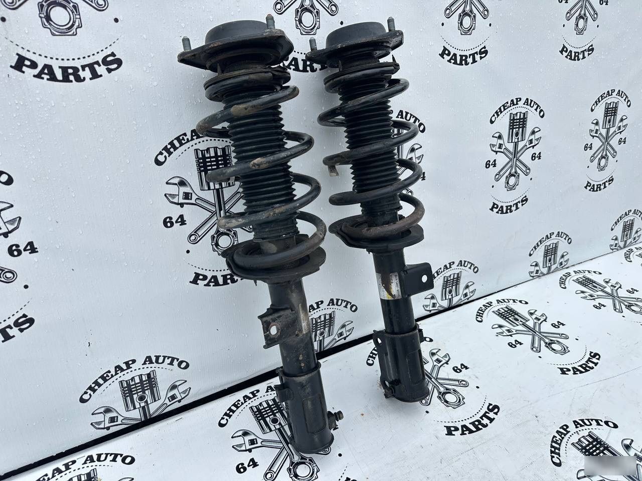 Стойки амортизатора - Фото 2