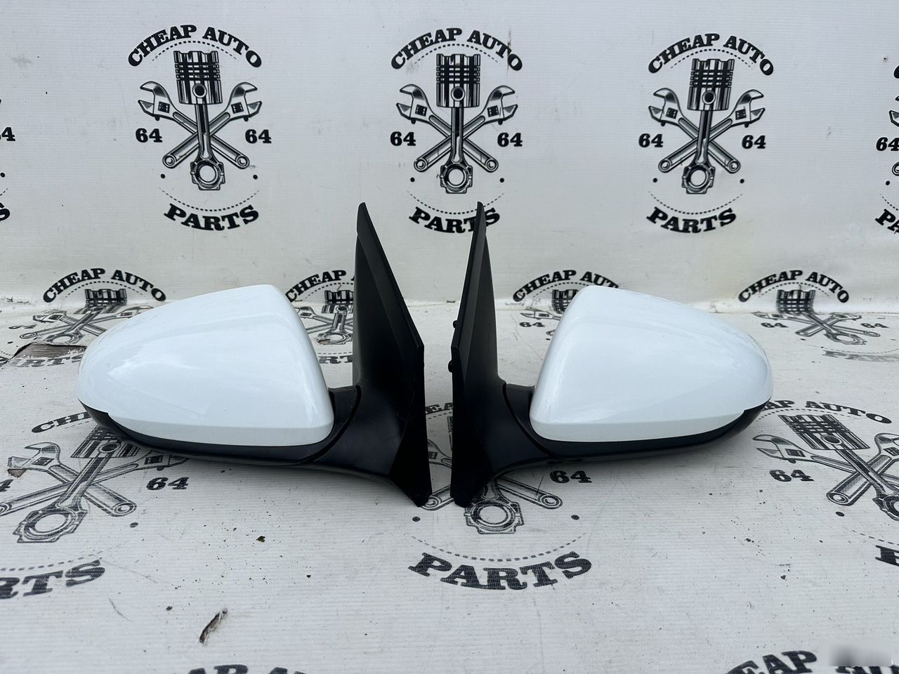 Зеркало заднего вида