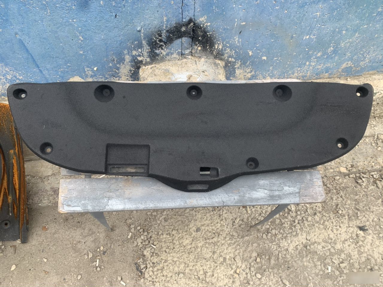 Обшивка багажника