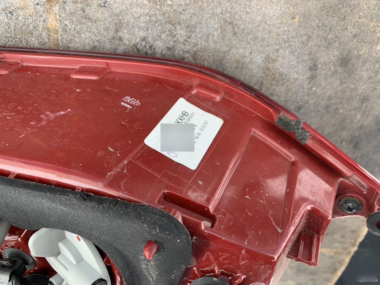 Фонари крышки багажника - Фото 7