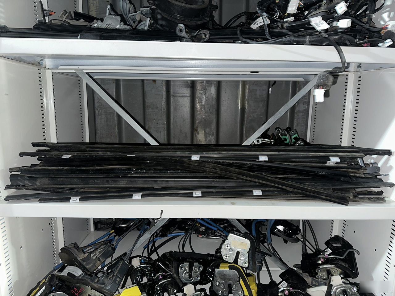 Бархотка стекла двери