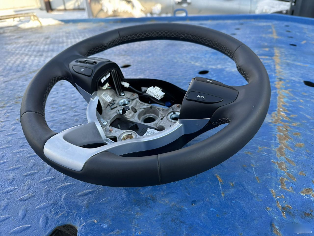 Руль - Фото 4