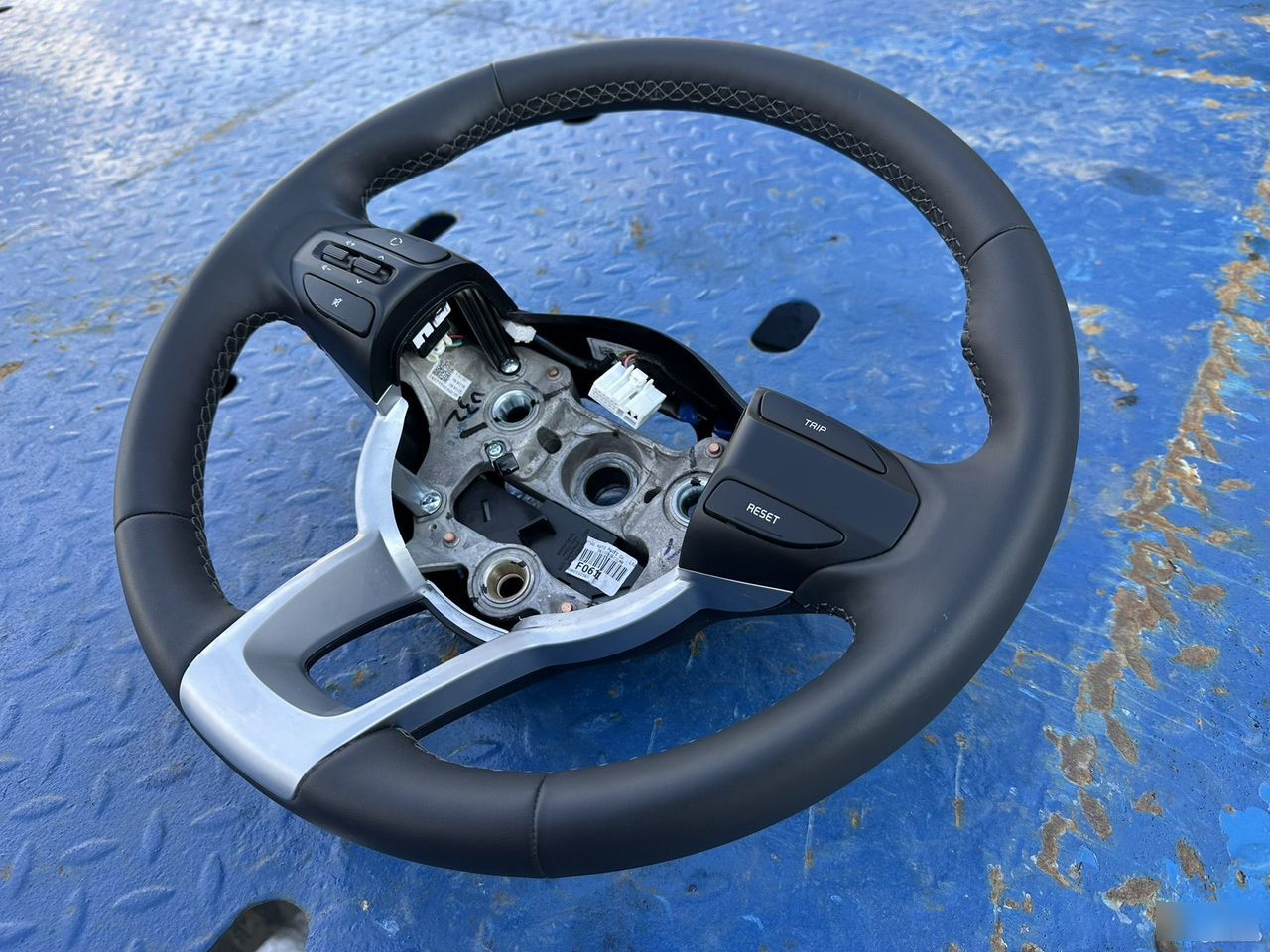 Руль - Фото 5