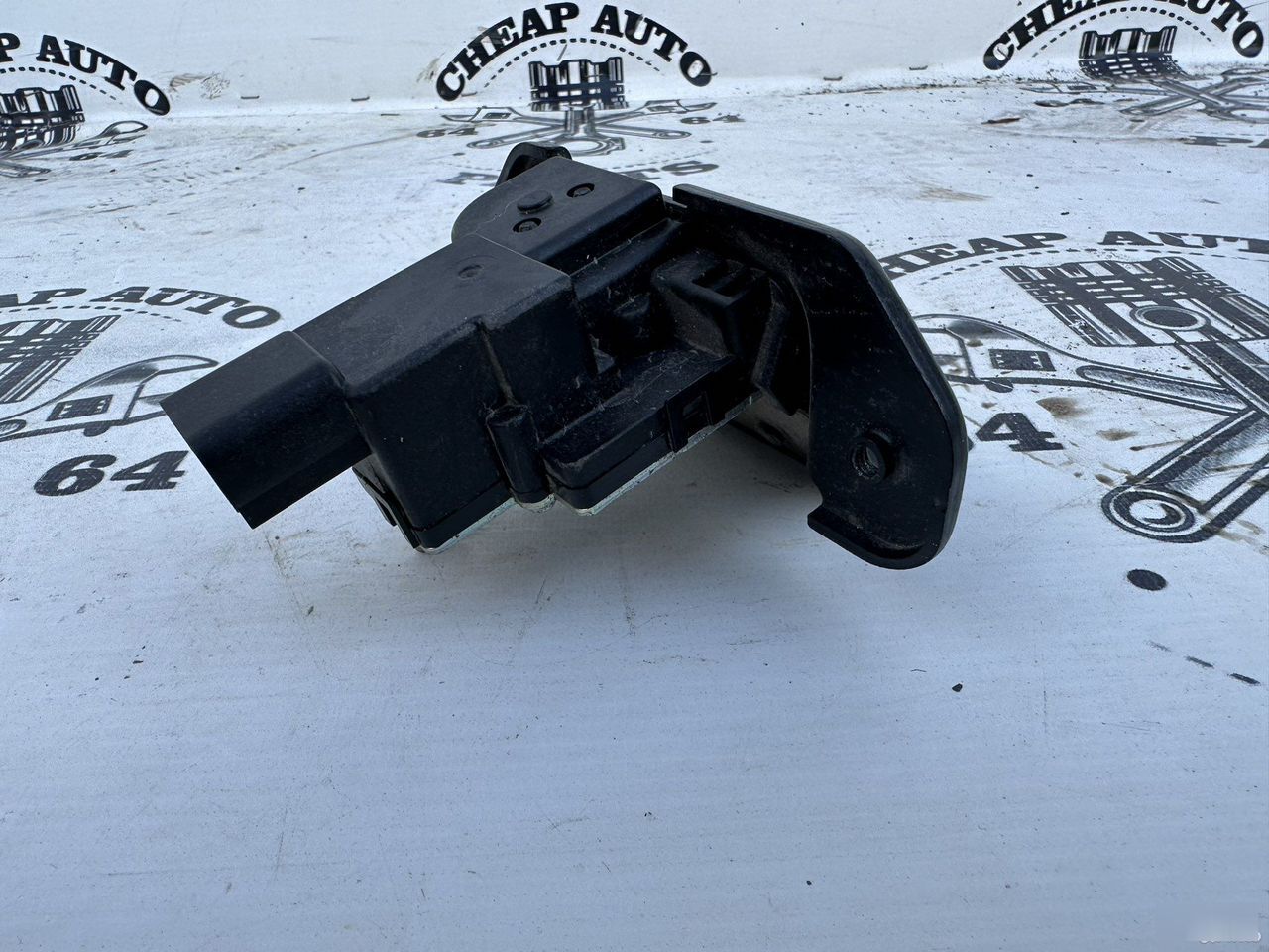 Замок крышки багажника - Фото 4