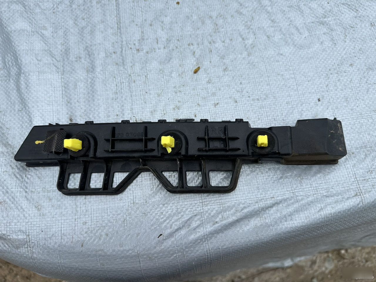 Кронштейн бампера