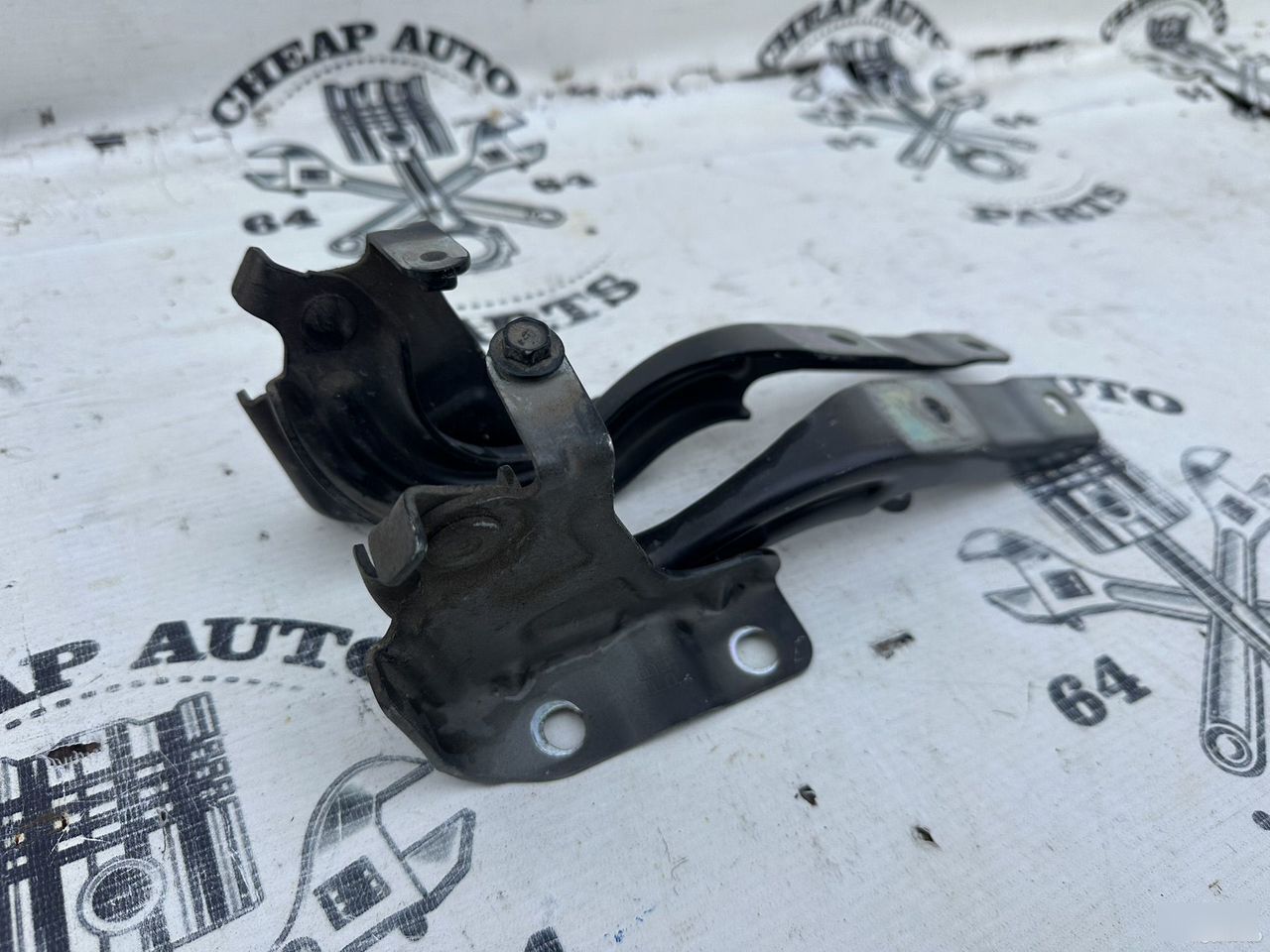 Петли капота - Фото 3