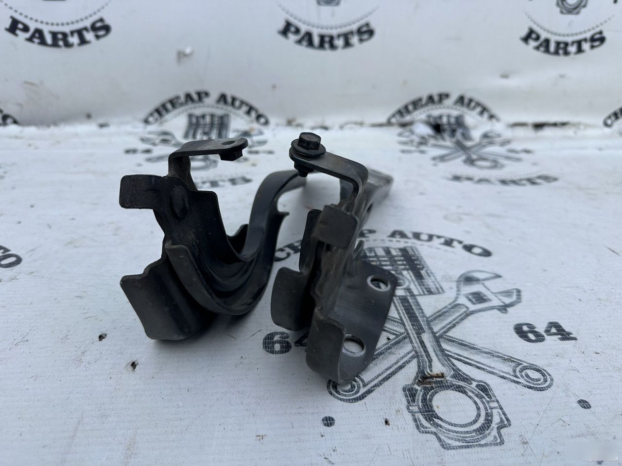 Петли капота - Фото 4