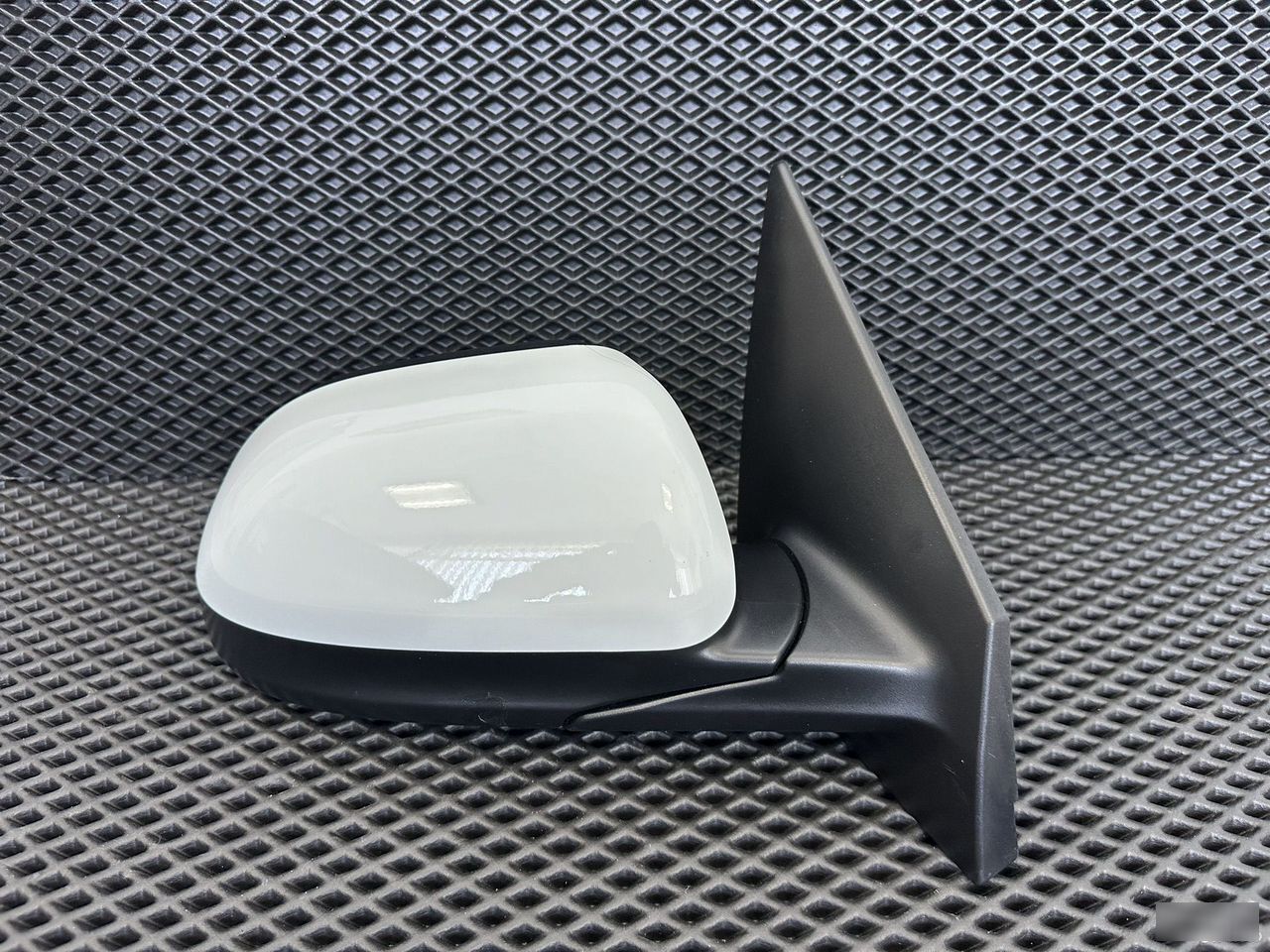 Зеркало заднего вида - Фото 2